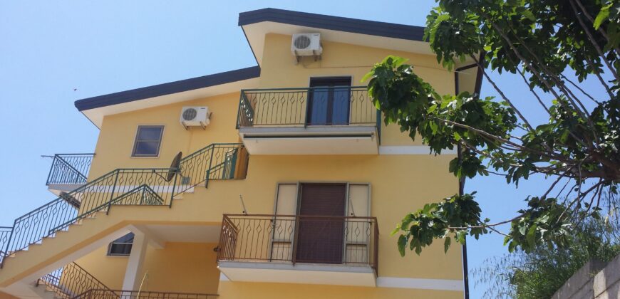 PANORAMIC SEA VIEW APARTMENT-CETRARO-CALABRIA