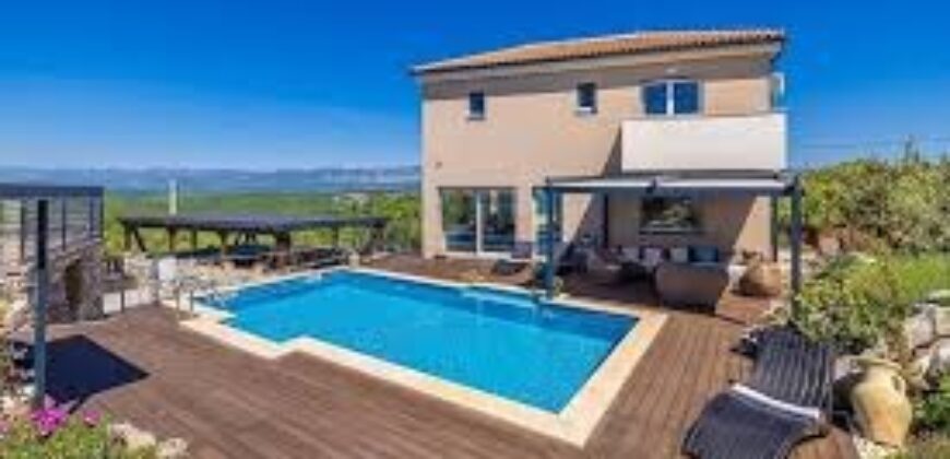 Modern Hillside Villa in Tropea, Calabria